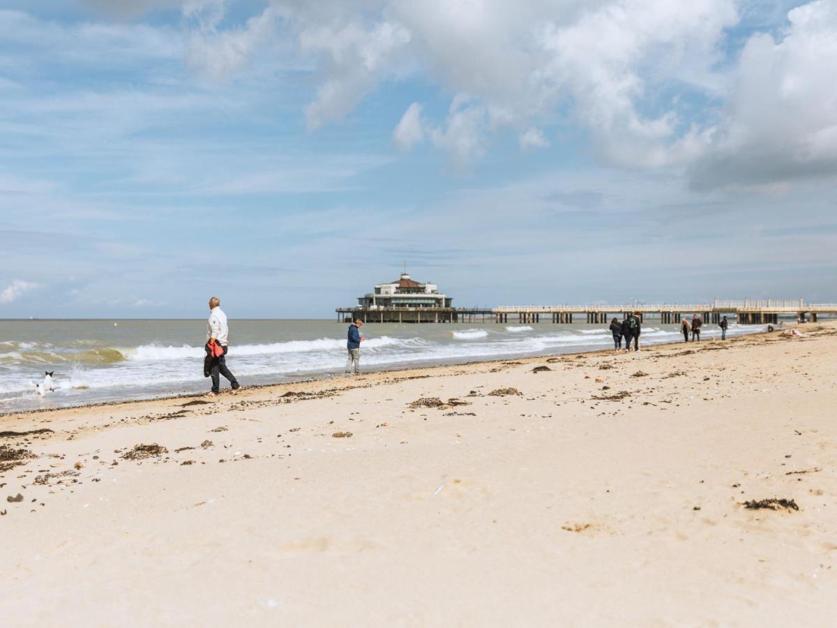 Apartment Railway To The Beach By Interhome Blankenberge Exterior photo